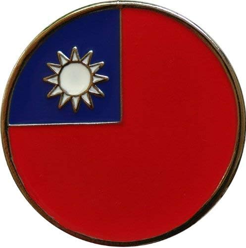 World Flags Golf Ball Marker and Matching Hat Clip