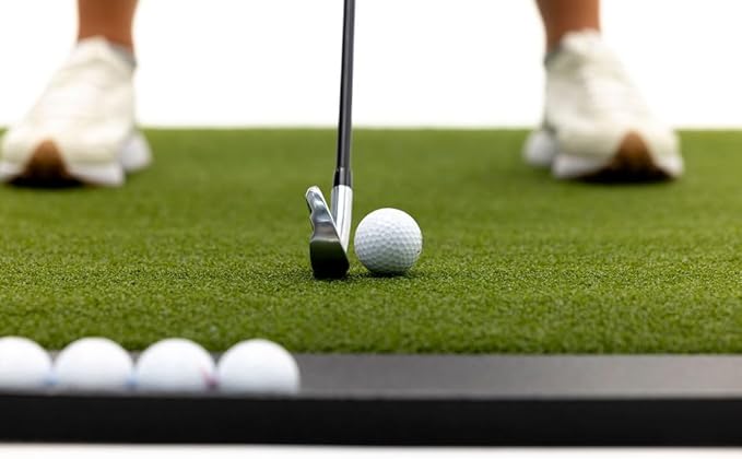 Perfect ReACTION Golf Mat - 3x5 Feet Premium Turf Indoor/Outdoor Mat for Hitting & Chipping - Golf Stance Mat w/ Golf Accessories (Golf Tray + 3 Rubber Golf Tees)