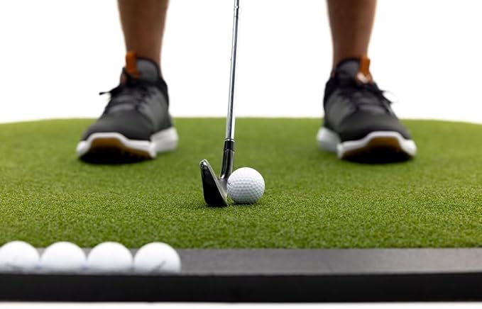 Dura-Pro Premium Turf Indoor/Outdoor Golf Mat. Bonus Tray + 3 Tees
