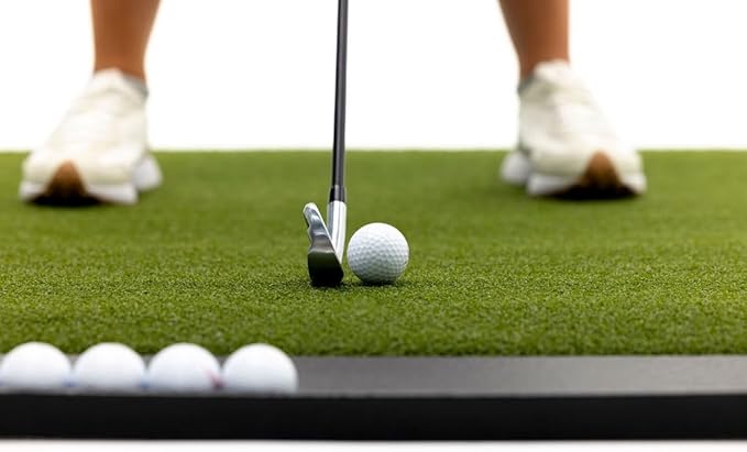 Dura-Pro Premium Turf Indoor/Outdoor Golf Mat. Bonus Tray + 3 Tees