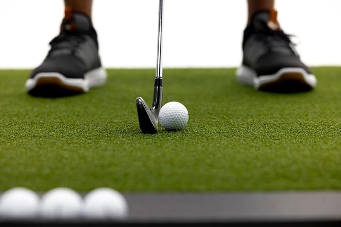 Dura-Pro Premium Turf Indoor/Outdoor Golf Mat. Bonus Tray + 3 Tees