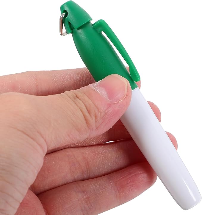 4pcs Golf Ball Marker Pen Plastic Drawing Marking Tool for Golf Ball Line Alignment Green Use Golfing Supply