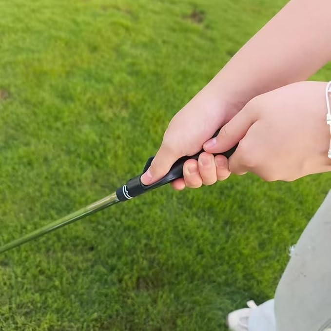 Golf Grip Trainer with Swing Correction Strap, 2-in-1 Training Aid for Arms Synchronization & Muscle Memory, Golf Practice Tool for Posture and Grip Alignment for Men & Women