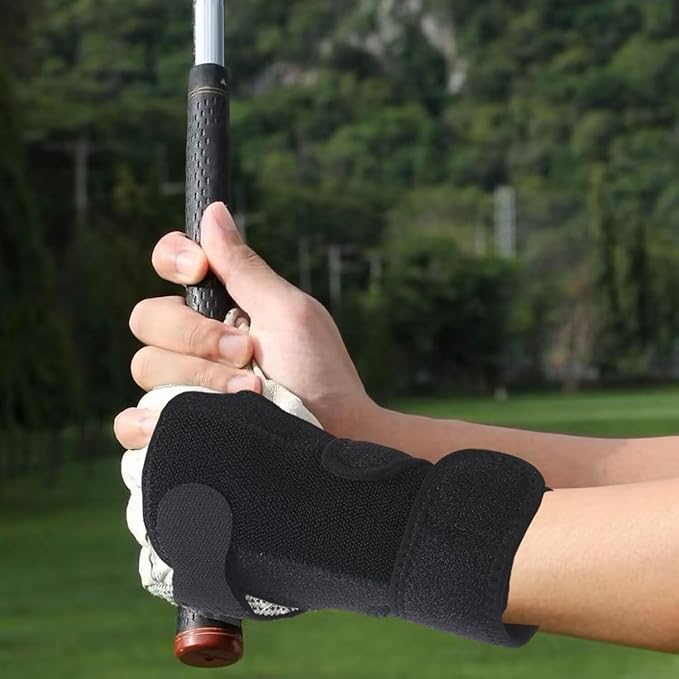 WIGERLON Golf Wrist Training Aid for Right Handed Golfer Golf Wrist Brace Wrist Hinge Trainer Golfers Trainer to Correct Wrist Angle & Develop Muscle Memory