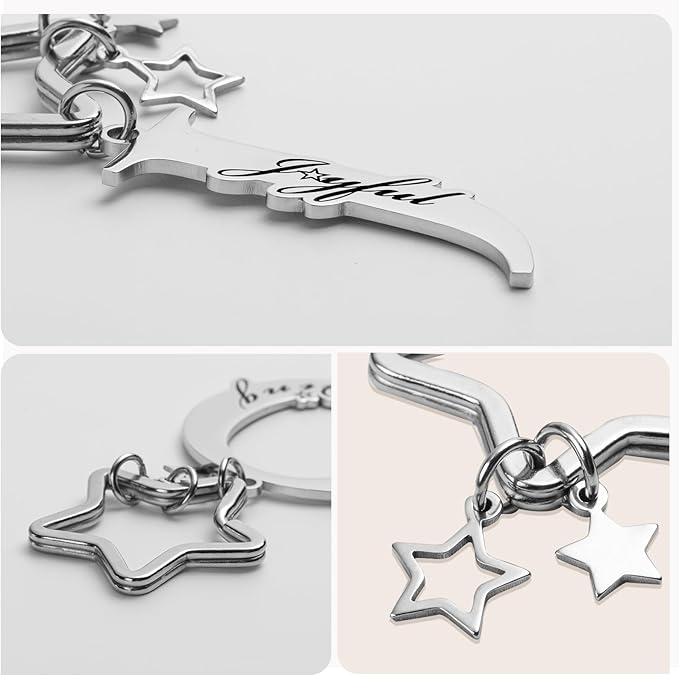 Qunrwe Stainless Steel Initial Letter A-Z Keychain,Inspirational Gifts for Women Men Friends Daughter Son Sister Dad Mom