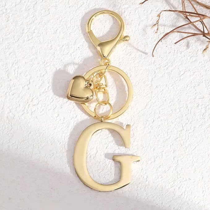 Metal Heart Alphabet Keychain for Women, Girls - Cute Initial Letter Accessories for Purse, Bag Charms and Backpack
