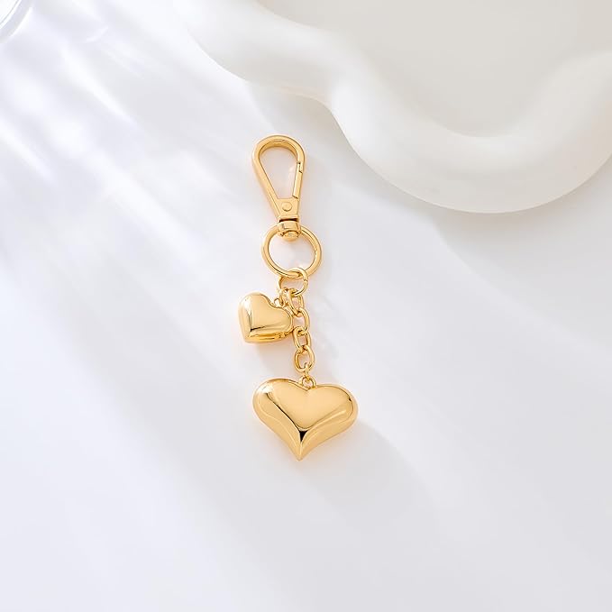 Gold Charm Heart Keychain for Women Bagchain Gold Fashion Keychains Accessories