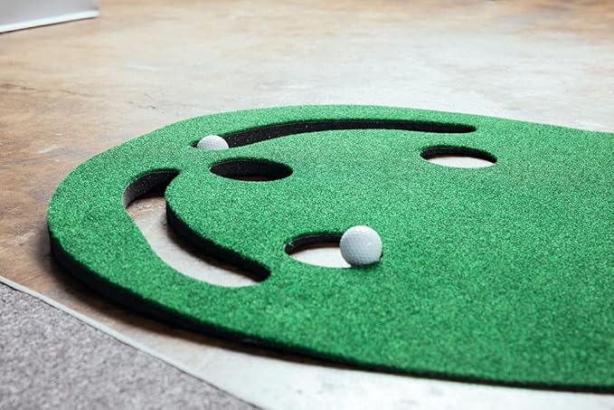 PUTT-A-Bout Par Three Golf Putting Green (3' x 9')