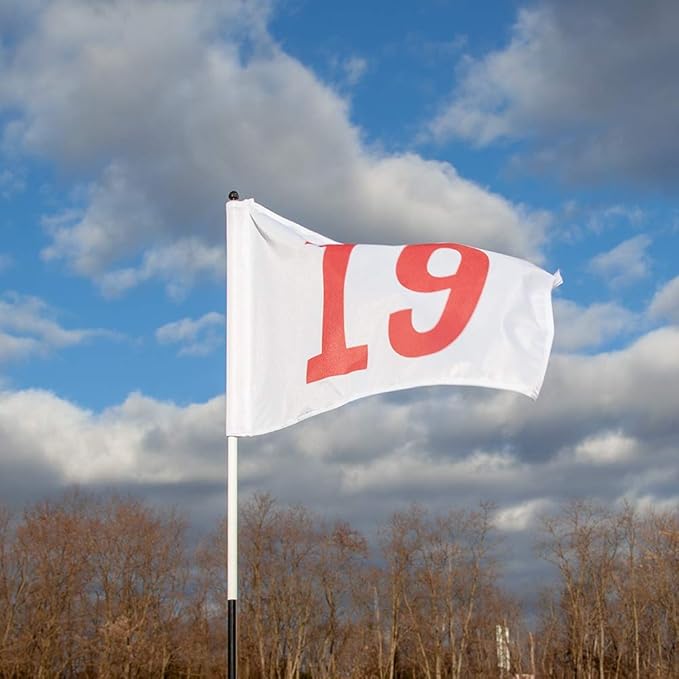 Vispronet Numbered Golf Flags for Putting Green – 20in x 14in White & Red Flag, Golf Range Accessories for Courses, Outdoor Hole Flag, Durable Polyester Material