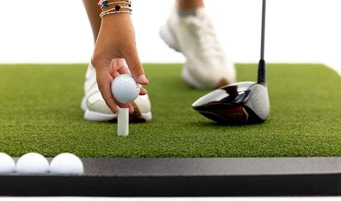 Dura-Pro Premium Turf Indoor/Outdoor Golf Mat. Bonus Tray + 3 Tees