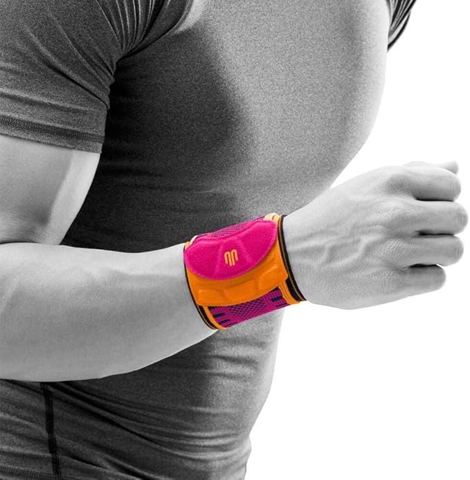 Bauerfeind Sports Wrist Strap - German Engineered Wrist Compression Support for Weightlifting, Crossfit, Tennis, Lifting - Adjustable Tightness Brace with 3D Airknit Fabric - 1 Per Box