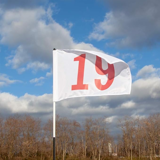 Vispronet Numbered Golf Flags for Putting Green – 20in x 14in White & Red Flag, Golf Range Accessories for Courses, Outdoor Hole Flag, Durable Polyester Material
