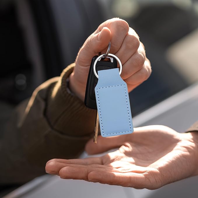LaserGram Rectangle Keychain, Golfer Golfing, Personalized Engraving Included