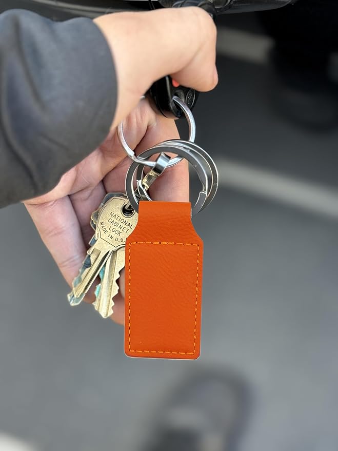 LaserGram Rectangle Keychain, Golfer Golfing, Personalized Engraving Included