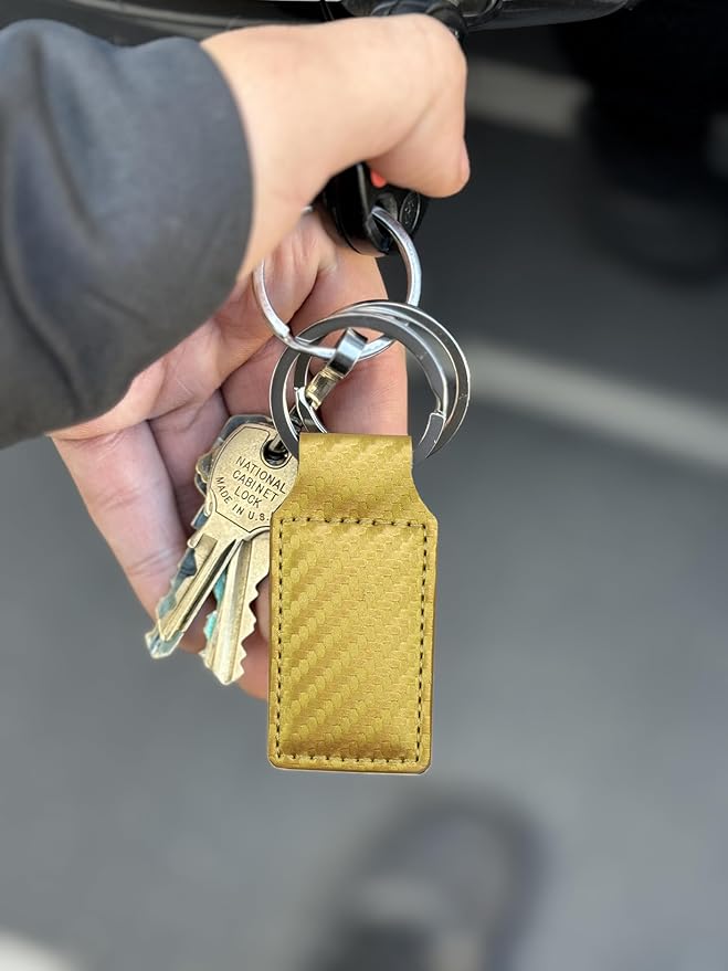 LaserGram Rectangle Keychain, Coat of Arms Germany, Personalized Engraving Included (Carbon Fiber Gold)