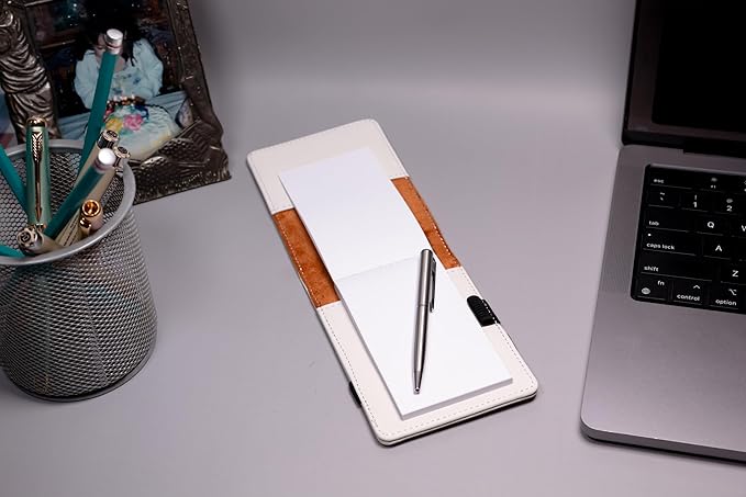 LaserGram Mini Padfolio with Notepad and Pen, Golfer Golfing, Personalized Engraving Included (White)