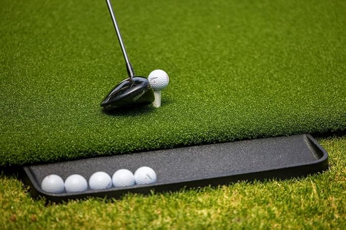 Dura-Pro Premium Turf Indoor/Outdoor Golf Mat. Bonus Tray + 3 Tees