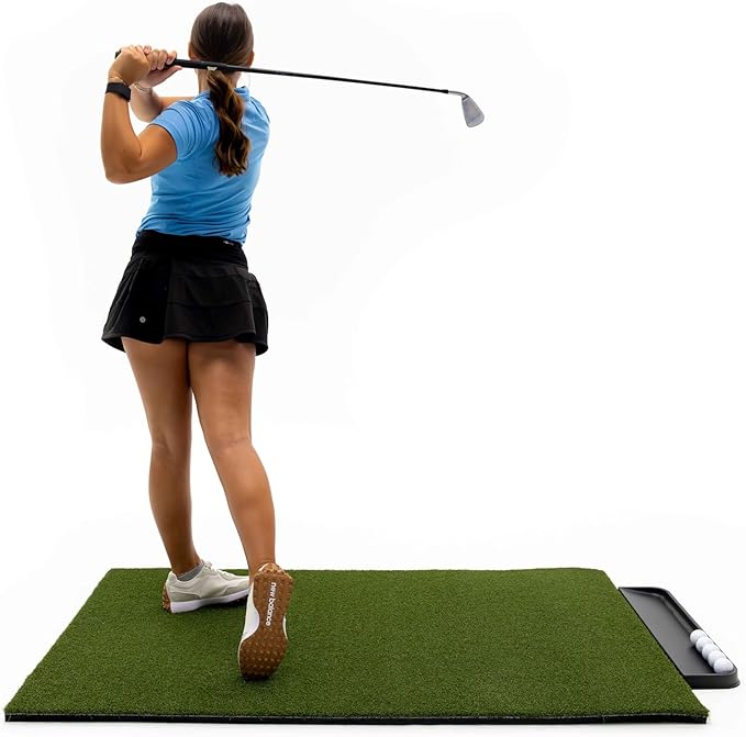 Dura-Pro Premium Turf Indoor/Outdoor Golf Mat. Bonus Tray + 3 Tees