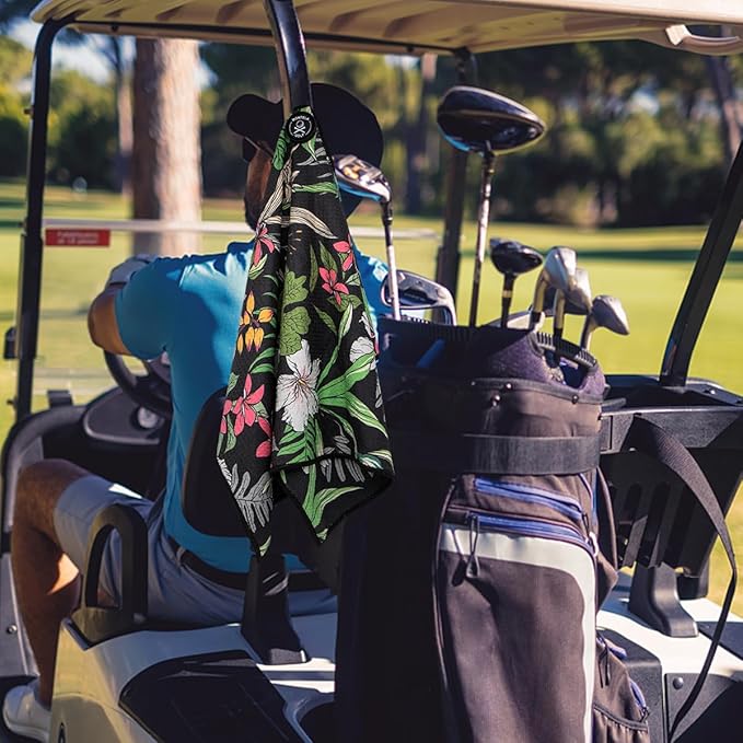 montela golf Towel Magnetic Golf Towel for Golf Bags with Clip for Men & Women，Microfiber Fabric Waffle Pattern Golf Towels for Strong Hold to Golf Carts or Clubs
