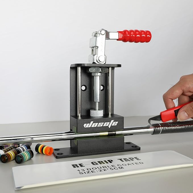 wosofe Golf Club Regrip Vise Tool，Rubber Grip Vise Clamp，Golf Club Gripping Station,Golf Workshop Supplies，Includes A Regripping Kit - with 17 Ferrules Suitable for Irons, A Hook Knife and Grip Tape