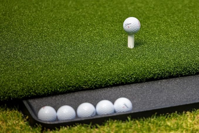 Dura-Pro Premium Turf Indoor/Outdoor Golf Mat. Bonus Tray + 3 Tees