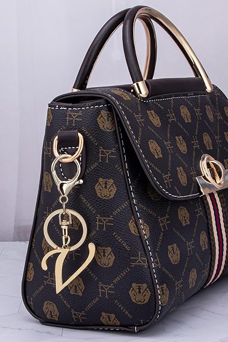 Cute Stainless Steel Gold Initial Letter Keychain for Women Girl, Charms for Key Handbag Backpack Bag, Personalized Gift