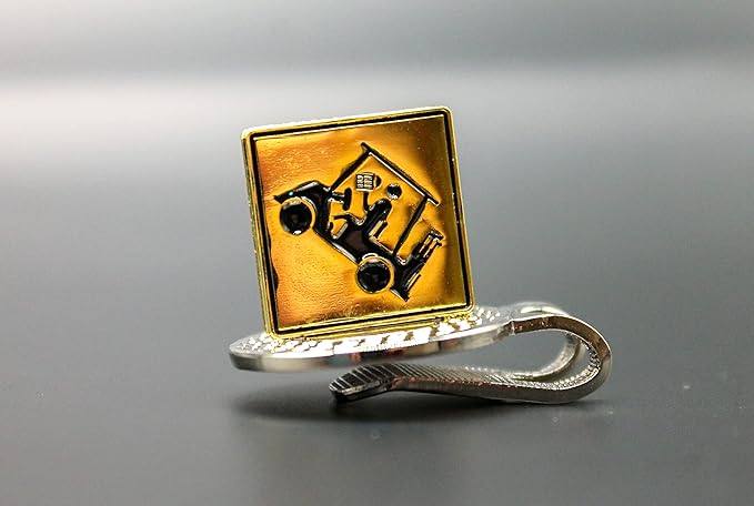 Mulligan Hooligan Golf Ball Marker + Magnetic Hat Clip, Funny and Unique Golf Gift, Premium Quality, The Perfect for Your Favorite Golfer, Golf Accessories for Any Occasions
