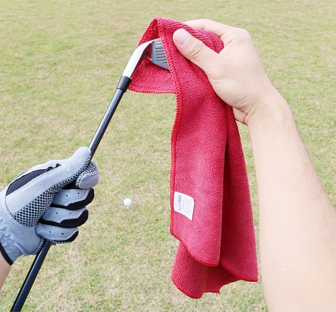 Golf Towels, Microfiber Waffle Pattern Tri-fold Golf Towel - Brush Tool Kit with Club Groove Cleaner, with Clip Men Women Golf Gifts (Red Towel+Black Brush)