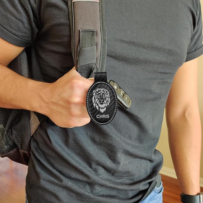 LaserGram Oval Keychain, Golfer Golfing, Personalized Engraving Included (Carbon Fiber Black with Silver)