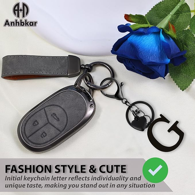 Metal Heart Alphabet Keychain for Women, Girls - Cute Initial Letter Accessories for Purse, Bag Charms and Backpack