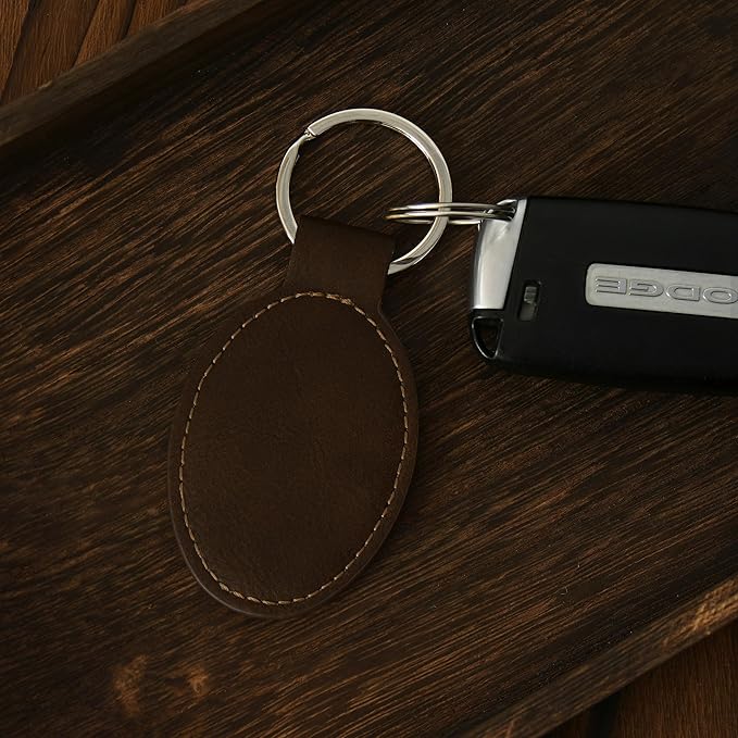 LaserGram Oval Keychain, Golfer Golfing, Personalized Engraving Included (Chocolate Brown)