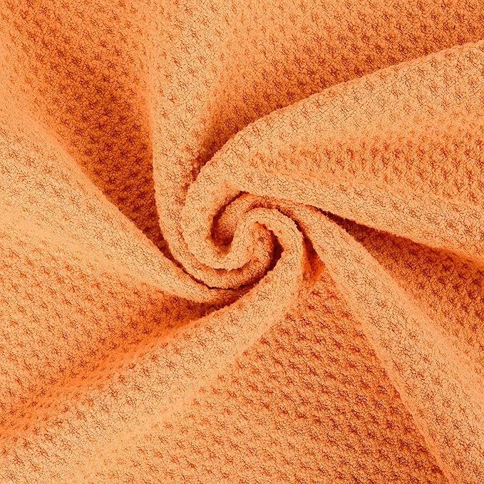 VIVIDLY 2 Pack Tri-fold Golf Towels, Premium Microfiber Fabric Waffle Pattern with Black Heavy Duty Carabiner Clip, Orange Golf Towels for Golf Bags for Men (Orange)