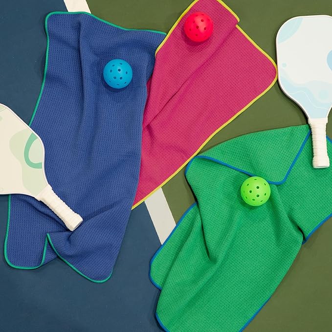 S&T INC. Pickleball Towels, Microfiber Gym Towels for Gym Bag, 16 Inch x 27 Inch, 3 Pack