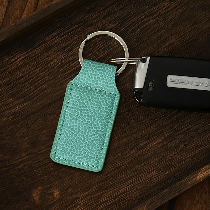 LaserGram Rectangle Keychain, Golfer Golfing, Personalized Engraving Included