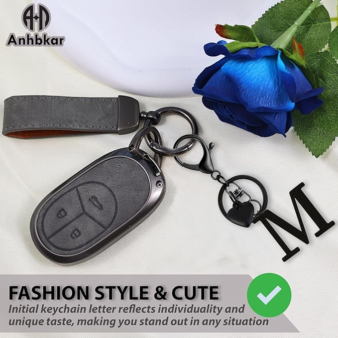 Metal Heart Alphabet Keychain for Women, Girls - Cute Initial Letter Accessories for Purse, Bag Charms and Backpack