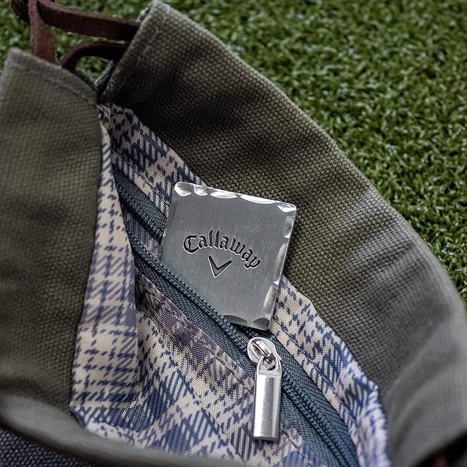 Callaway Heritage Golf Accessories Kit - Features a Premium Club Brush, valuables Pouch, tees and a Gold and Silver Metal Golf Ball Marker